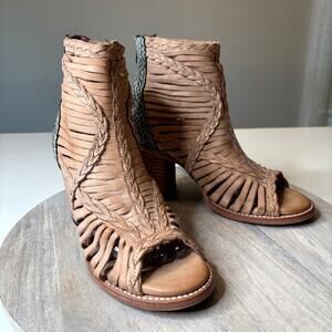 Freebird by Steven Bela Boots Tan Leather Snakeskin Heel Peep Toe Booties Size 9